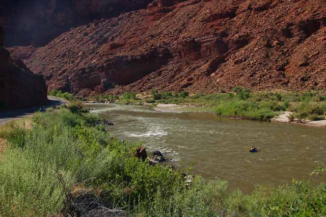 the colorado river on sr128